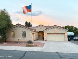 2972 W Michaud Lane, Thatcher, AZ 85552