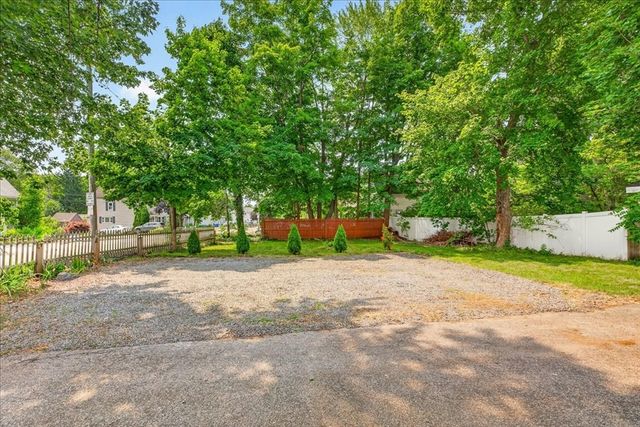 225 E Water St, Rockland, MA 02370