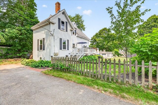 225 E Water St, Rockland, MA 02370