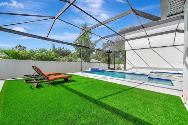 916 HIGHLAND STREET, Sarasota, FL 34234