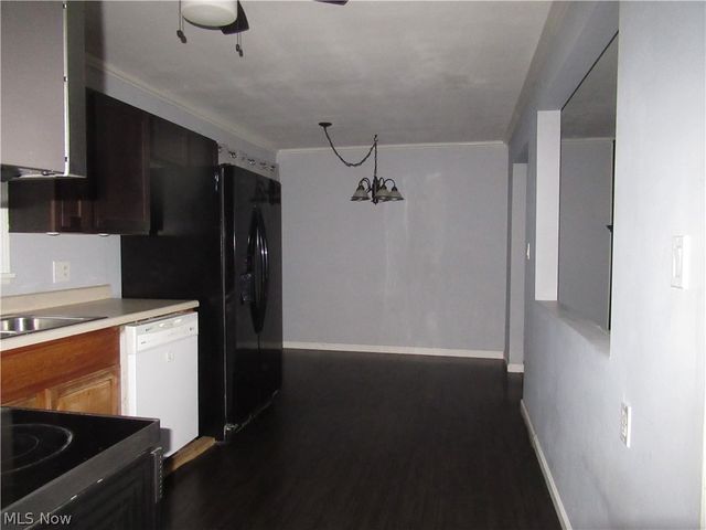 223 Fairview Avenue, Canfield, OH 44406