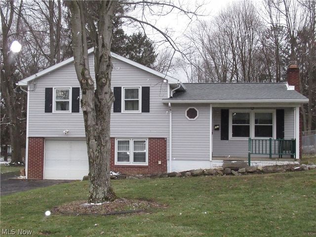 223 Fairview Avenue, Canfield, OH 44406