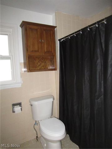 223 Fairview Avenue, Canfield, OH 44406