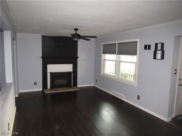 223 Fairview Avenue, Canfield, OH 44406