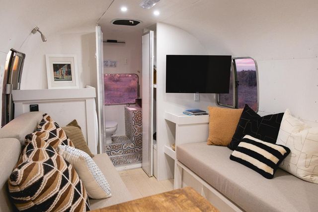 2205 E Rabbit Rd, Marfa, TX 79843