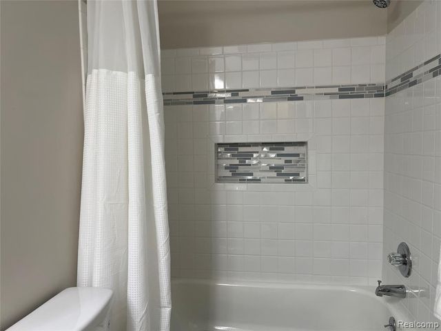 1861 N Arbor Way Drive Norvell To, Canton, MI 48188