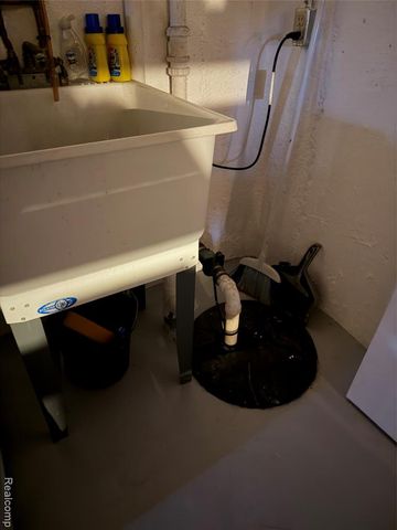 1861 N Arbor Way Drive Norvell To, Canton, MI 48188