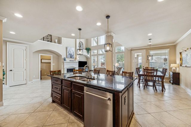 13603 Breakwater Path Loop, Houston, TX 77044