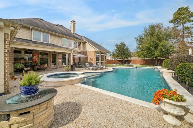 13603 Breakwater Path Loop, Houston, TX 77044