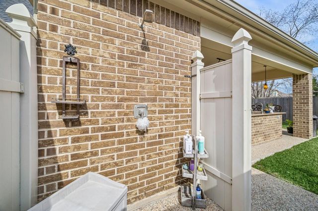 13603 Breakwater Path Loop, Houston, TX 77044