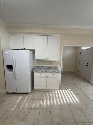 4124 Killam AVE, Norfolk, VA 23508