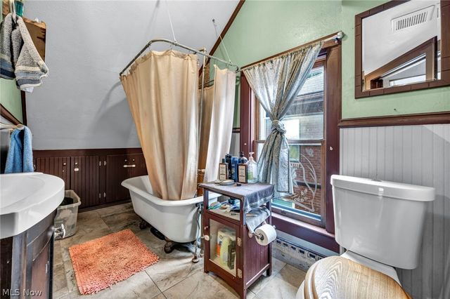 123 W Church Street, Newton Falls, OH 44444