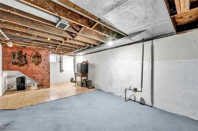 123 W Church Street, Newton Falls, OH 44444