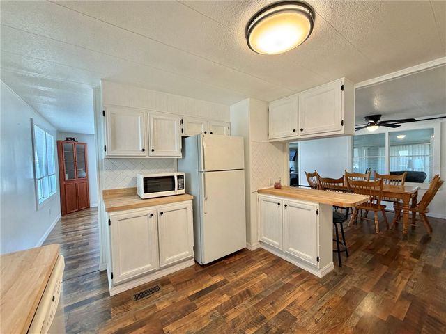 103 TAMARISK WAY, Leesburg, FL 34748