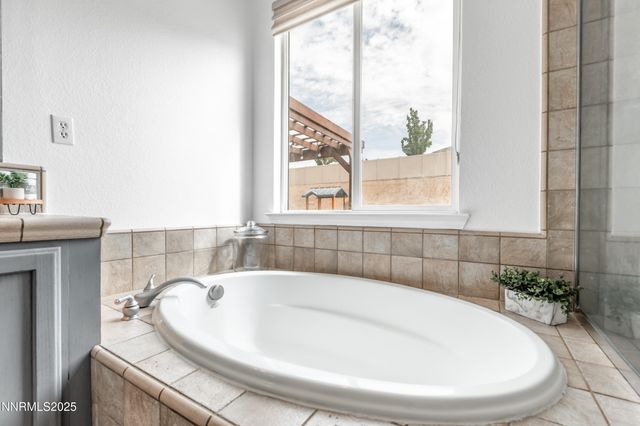 10700 Summer Glen Drive, Reno, NV 89521