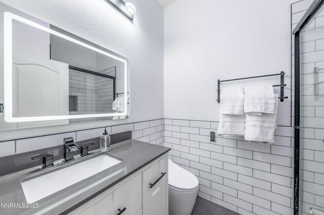 10700 Summer Glen Drive, Reno, NV 89521