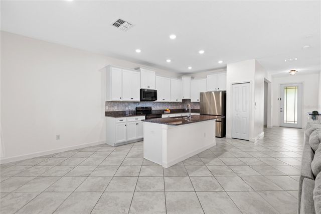 11411 CHILLY WATER COURT, Riverview, FL 33569