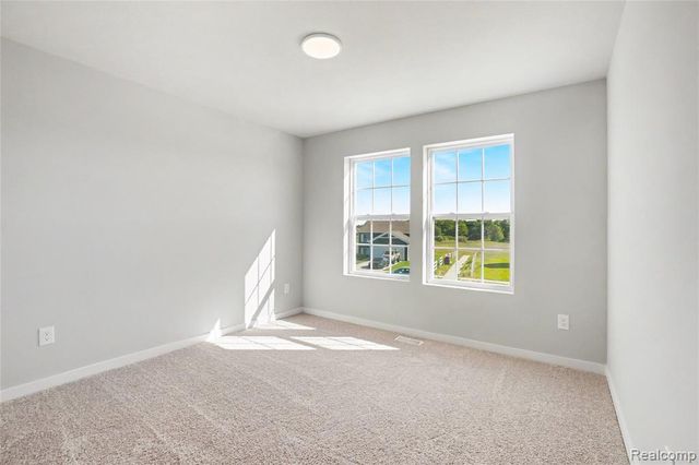 6044 Lahring Road, Linden, MI 48451