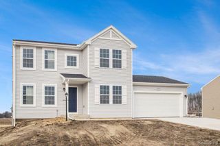 6044 Lahring Road, Linden, MI 48451