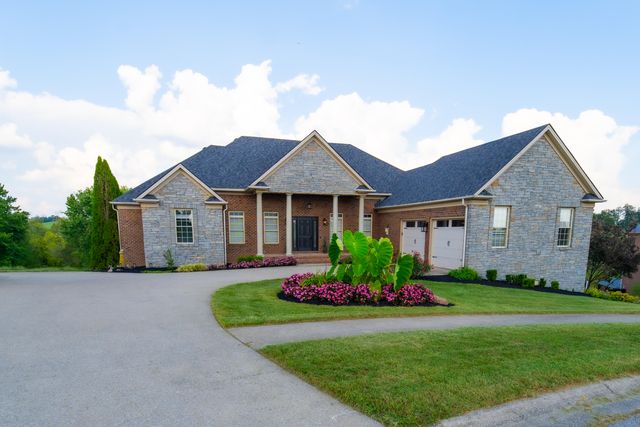 2045 Indigo Drive, Richmond, KY 40475