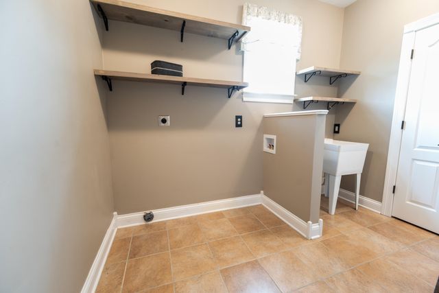 2045 Indigo Drive, Richmond, KY 40475