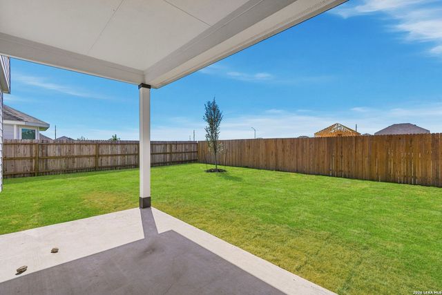 1233 Sweden, Seguin, TX 78155