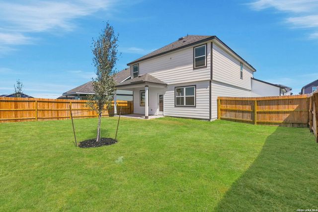 1233 Sweden, Seguin, TX 78155