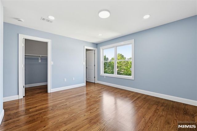 23 Edwin Place, Newark, NJ 07112