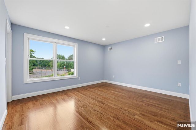 23 Edwin Place, Newark, NJ 07112