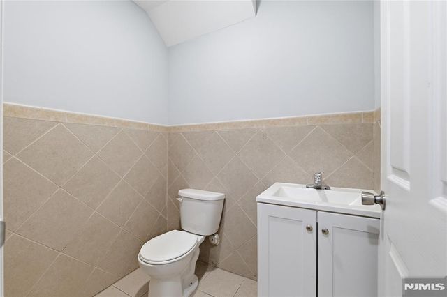 23 Edwin Place, Newark, NJ 07112