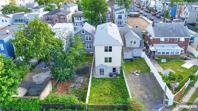23 Edwin Place, Newark, NJ 07112
