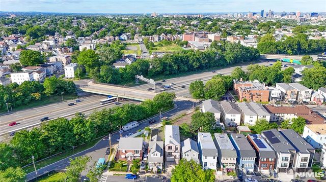 23 Edwin Place, Newark, NJ 07112