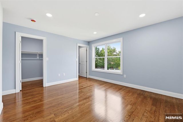 23 Edwin Place, Newark, NJ 07112