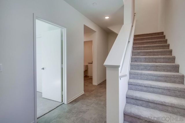 5305 Seacliff Place 1, San Diego, CA 92154