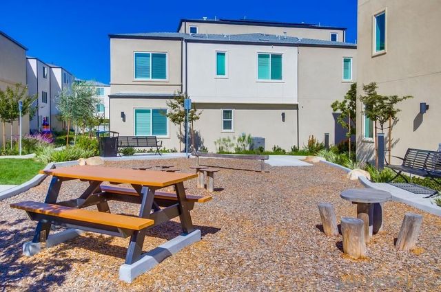 5305 Seacliff Place 1, San Diego, CA 92154