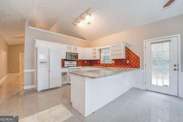 3090 Kings Drive NW, Kennesaw, GA 30144