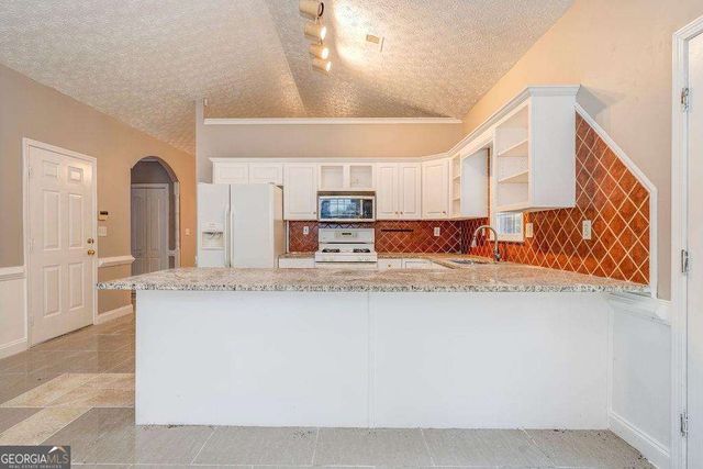 3090 Kings Drive NW, Kennesaw, GA 30144