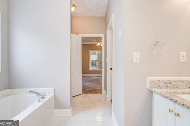 3090 Kings Drive NW, Kennesaw, GA 30144