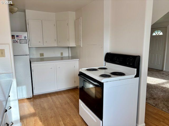 196 Ne FLAGG St, Roseburg, OR 97470