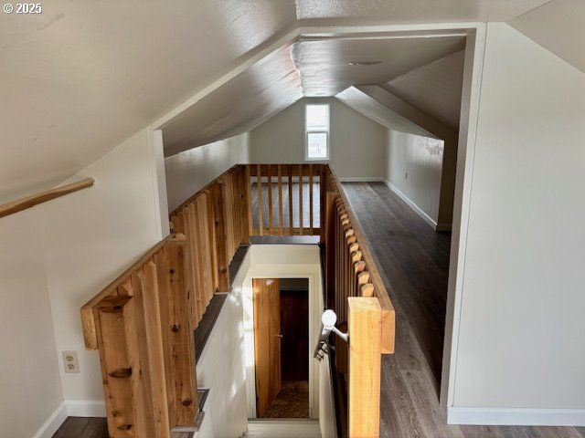 196 Ne FLAGG St, Roseburg, OR 97470