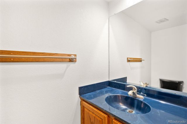 6470 S Locust Way, Centennial, CO 80111