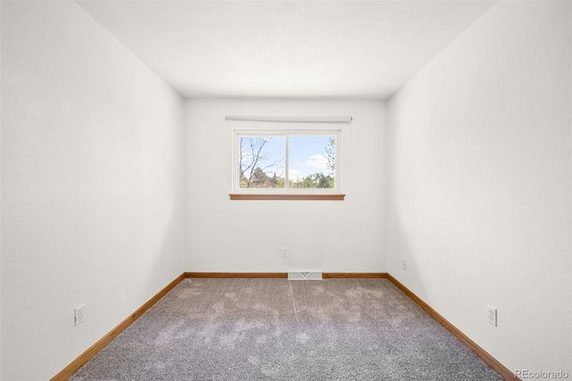 6470 S Locust Way, Centennial, CO 80111