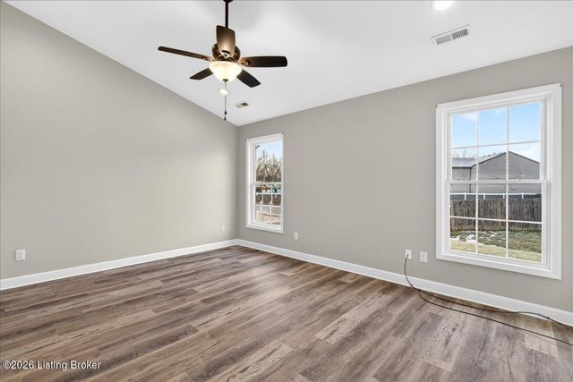 4714 Church Rd, Louisville, KY 40272