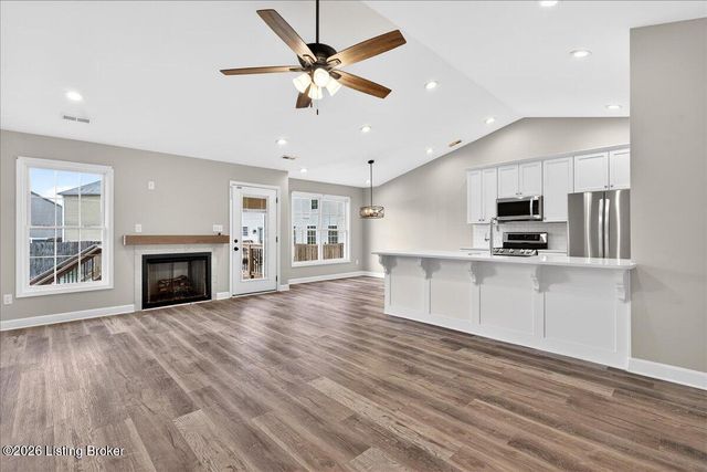 4714 Church Rd, Louisville, KY 40272