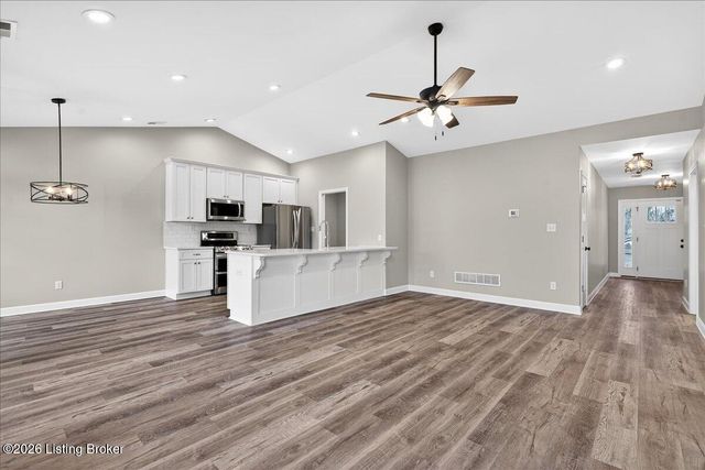 4714 Church Rd, Louisville, KY 40272