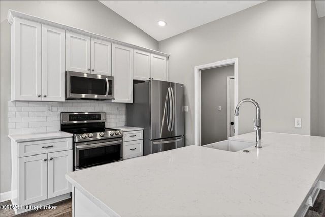 4714 Church Rd, Louisville, KY 40272