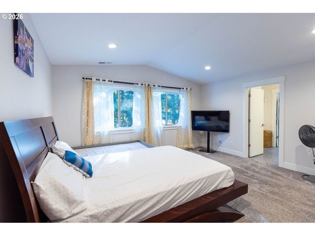 5551 CROSSLER MEADOW Loop, Salem, OR 97306