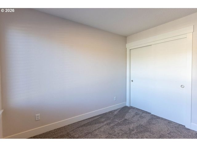 5551 CROSSLER MEADOW Loop, Salem, OR 97306