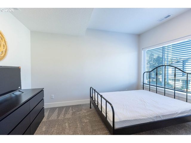 5551 CROSSLER MEADOW Loop, Salem, OR 97306