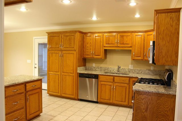 1411 Sydney Street, Searcy, AR 72143